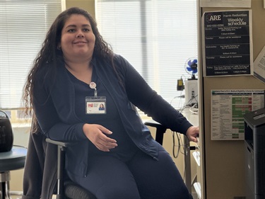 Licensed Practical Nurse Pilar attends to patients make sure that their questions are answered. Pilar is fluent in English and Spanish.